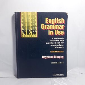 English Grammar in Use With Answers: Reference and Practice for Intermediate Students 2nd Edition by Raymond Murphy (Author)